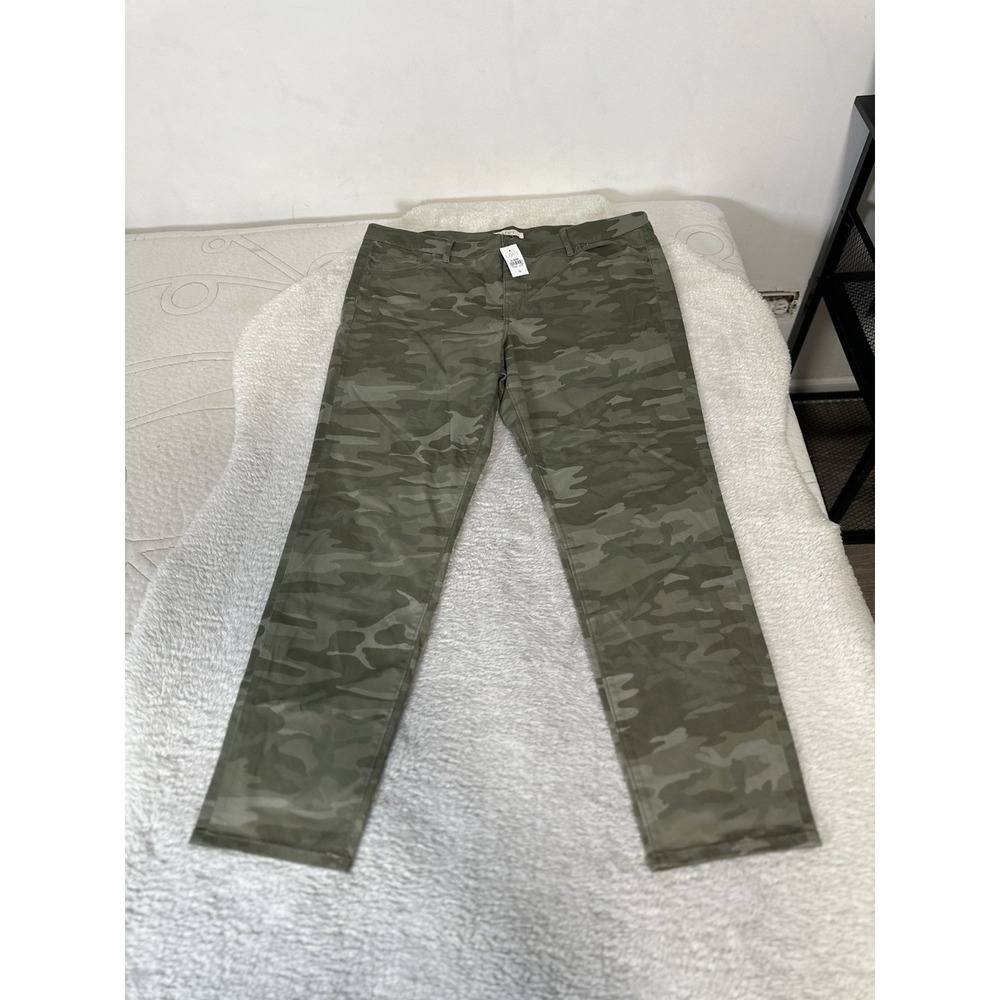 New Loft Marissa Women's Green Camo Skinny Pants Size 16 Stretch NWT